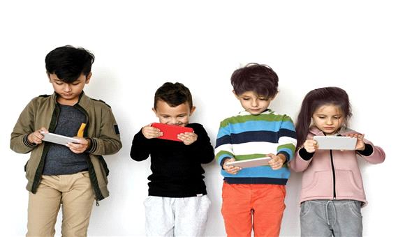استفاده از تلفن همراه چه آسیب‌هایی را به کودکان وارد می‌کند؟