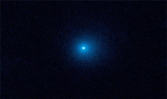 دنباله‌دار غول پیکر و بسیار درخشنده «C/2017 K2» به طرف زمین حرکت می‌کند