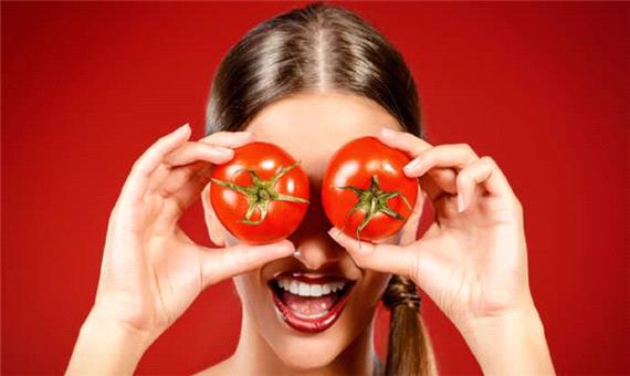 چطور با گوجه فرنگی پوست‌مان را شفاف و روشن کنیم؟