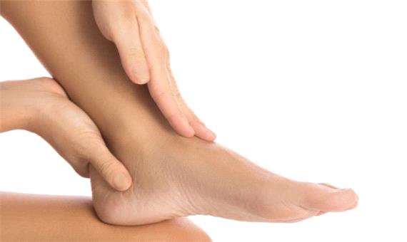 ترفندهایی موثر برای رفع سیاهی قوزک پا