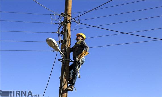 اتصال 40 هزار خانوار روستا به شبکه برق در دولت تدبیرو امید