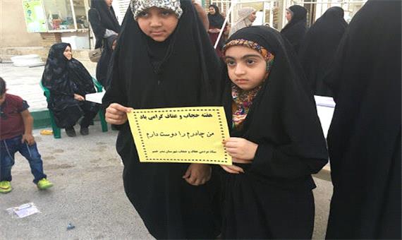 هدف دشمن تزلزل در خانواده ایرانی به‌وسیله حذف حجاب اسلامی است