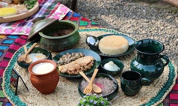 آموزش غذای سنتی گیلانی با زبان اصلی
