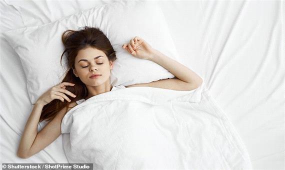 موقعیت صحیح بدن در خواب : خوابیدن به پشت