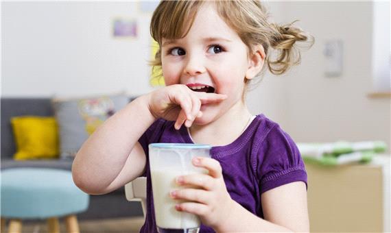 کودکان چند لیوان شیر بخورند؟