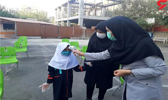 ورود کرونا به مدرسه دخترانه شاهد در تهران؛ دو معلم و سه ناظم و چند دانش آموز مبتلا شدند!