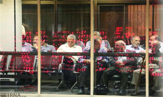 سایه روشن‌های لغو ممنوعیت سرمایه‌گذاری بانک‌ها در بورس
