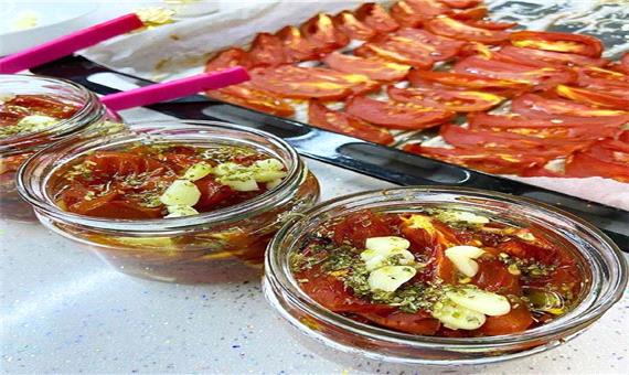 میز اردور/ کنسرو گوجه فرنگی برای انواع غذاهای گوشتی