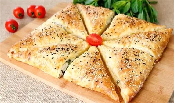 طرز تهیه فطایر گوشت خوشمزه و پرطرفدار عربی با پنیر پیتزا