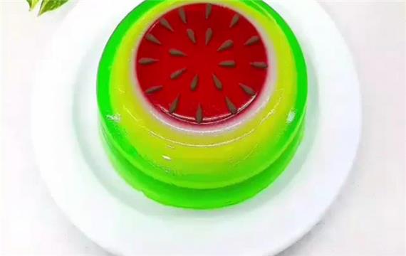 ژله زیبای هندوانه ای ویژه شب یلدا