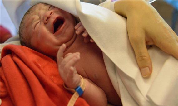 پزشکی که نوزاد تازه متولد شده را برای هزینه بیمارستان فروخت!