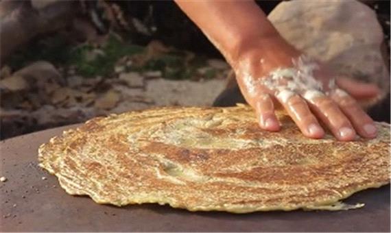 تاپو نان محلی قشقایی با روش پخت سنتی بانوان عشایر