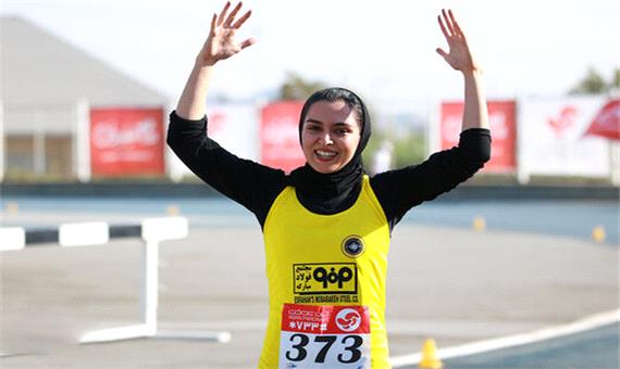 دختر دونده ایرانی واکسن کرونا زد