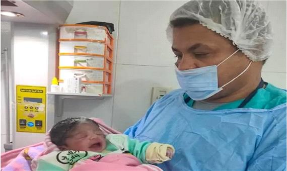تولد دختری با رنگ موی متفاوت در مصر