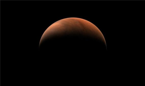 کاوشگر تیان‌ون-1 چین عکس‌هایی تماشایی از هلال سرخ مریخ فرستاد