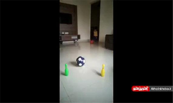 استعداد پسر بچه سه ساله هندی در فوتبال