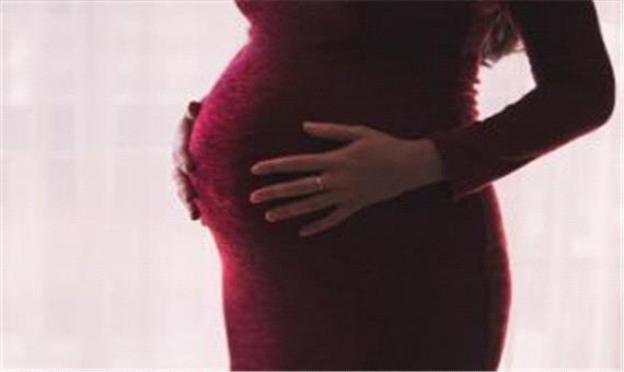 حامله شدن یک زن در زمان بارداری اش!! عکس