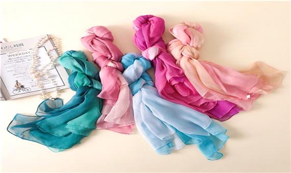 5 ترفند برای انتخاب شال‌ و‌ روسری