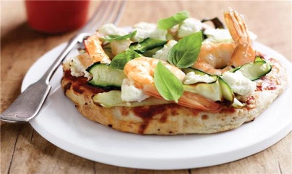پیتزا سالمون و میگو؛ پیشنهادی ویژه برای طرفداران غذاهای دریایی