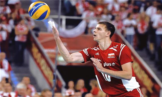 دردسرهای شهرت برای والیبالیست لهستانی!