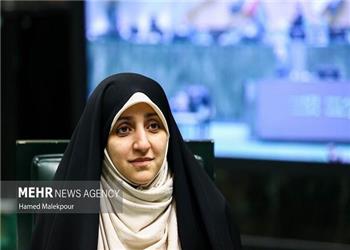 خانواده؛ بنیادی ترین نهاد اجتماع است