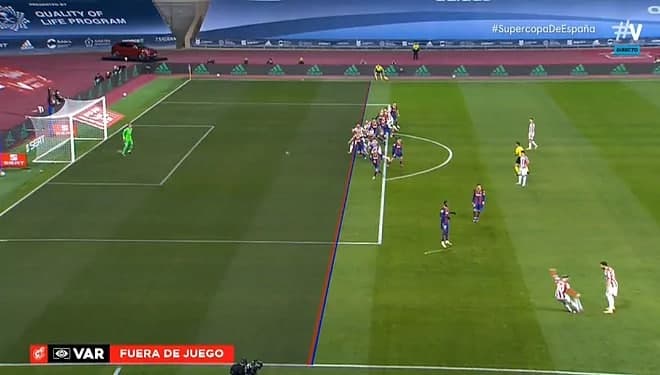 VAR به داد بارسلونا در فینال رسید