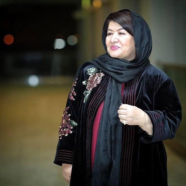 چهره‌ها/ پوران درخشنده: لباس کردی آمیخته ای از فرهنگ و تاریخ است