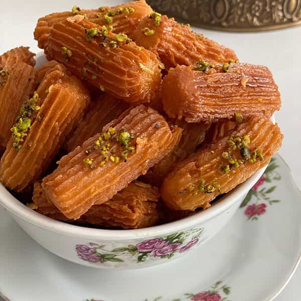 طرز تهیه بامیه بدون تخم مرغ