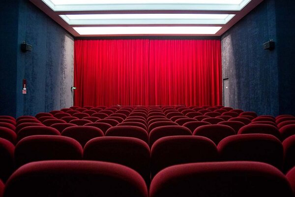 صادق صباغی: ترجیح سینماداران تعطیلی «سینما» است؟