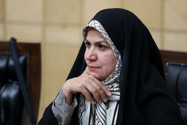 دولت سیزدهم مطالبات زنان را سیاسی نکند/لزوم پرهیزکاندیداها از رفتارهای پوپولیستی و عوام‌فریبانه