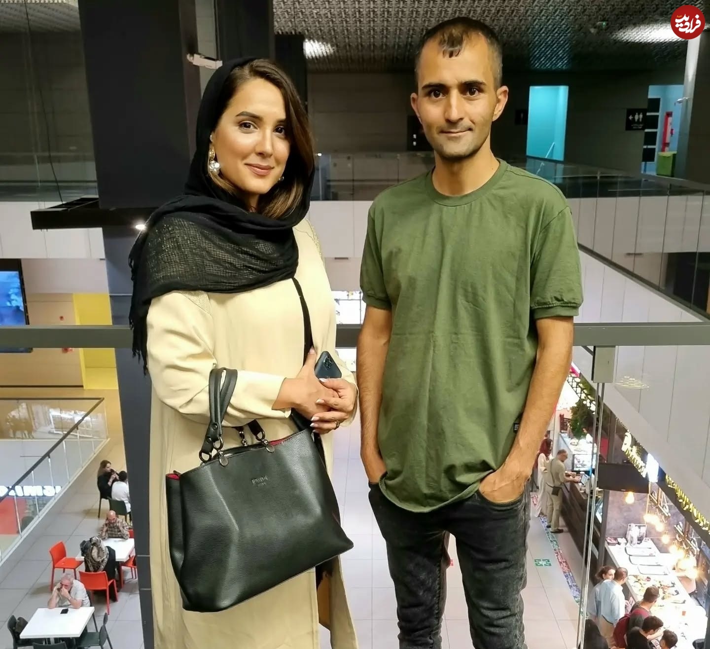 آریا بانو