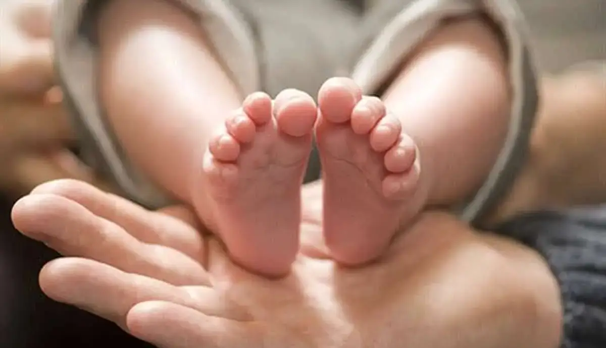 آمار شوکه‌کننده از فرزندآوری؛ برای اولین بار تعداد تولدها به زیر یک میلیون نوزاد رسید!