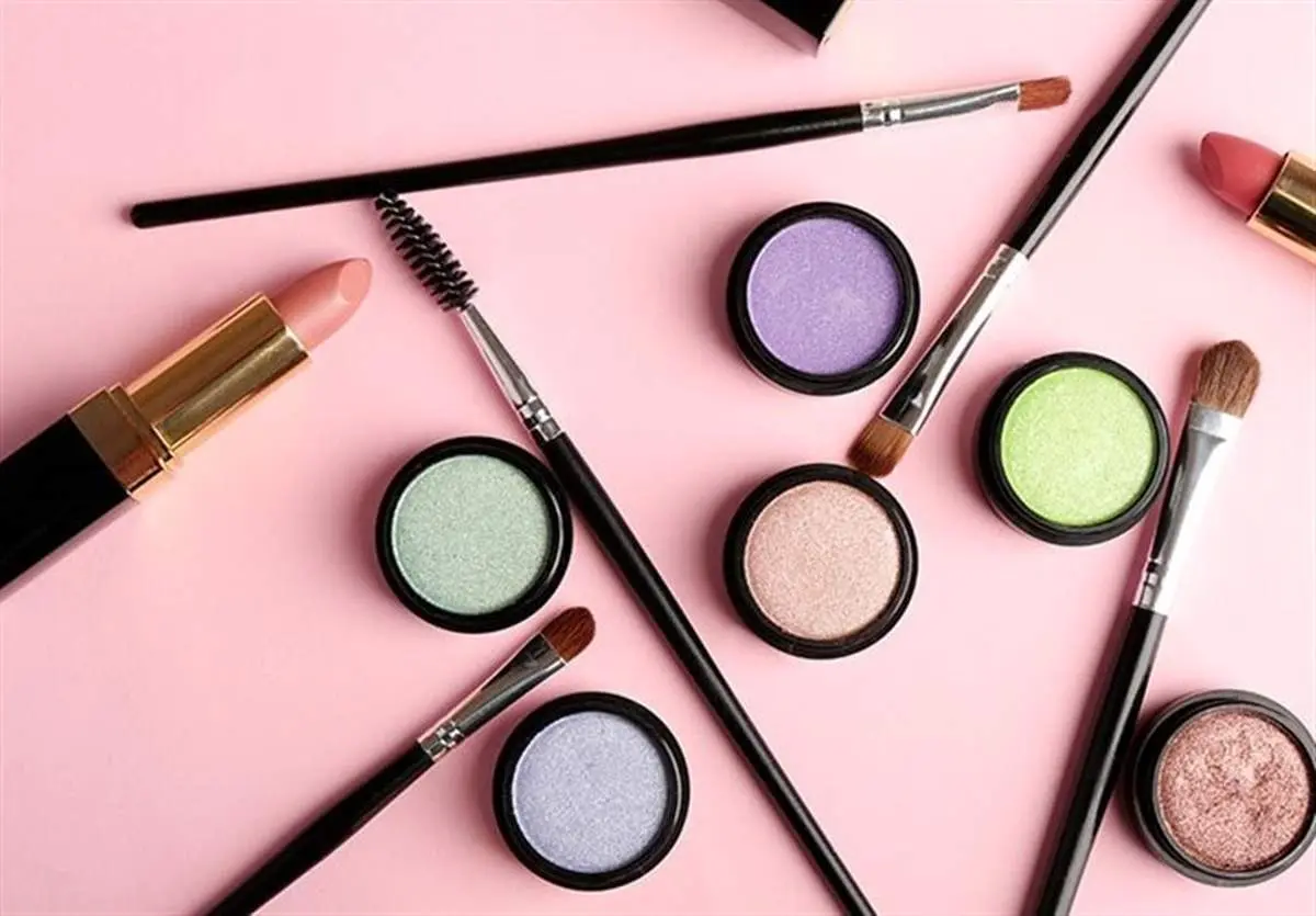 فهرست برخی محصولات غیرمجاز آرایشی منتشر شد