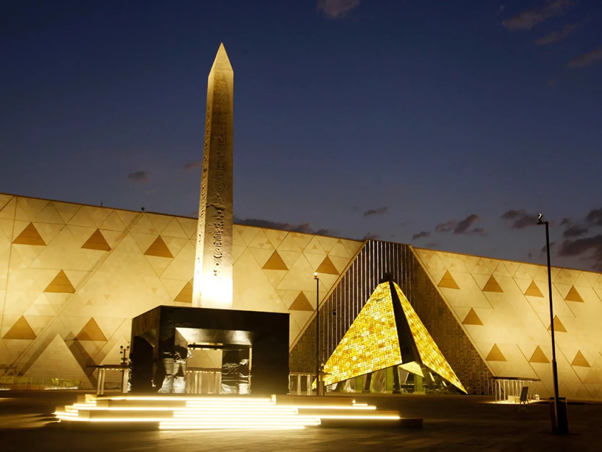 موزه باشکوه مصر ۵,۳۰۰ قلم شیء