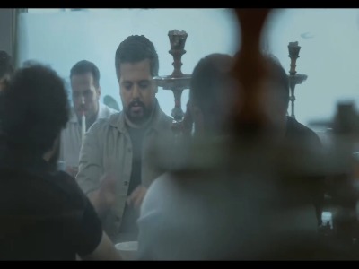 گُل واسه آشناهاست، واسه غریبه پوچه…