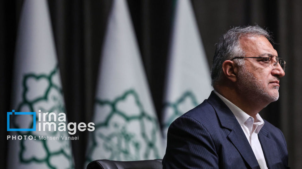 زاکانی: روی کنتور آب منازل تهران کاهنده نصب کنیم