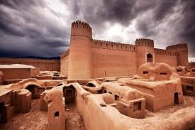 ارگ بم زیبا، بزرگ‌ترین بنای خشت و گلی جهان