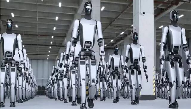 اولین تحویل انبوه ربات‌های انسان‌نما در جهان توسط چین آغاز شد