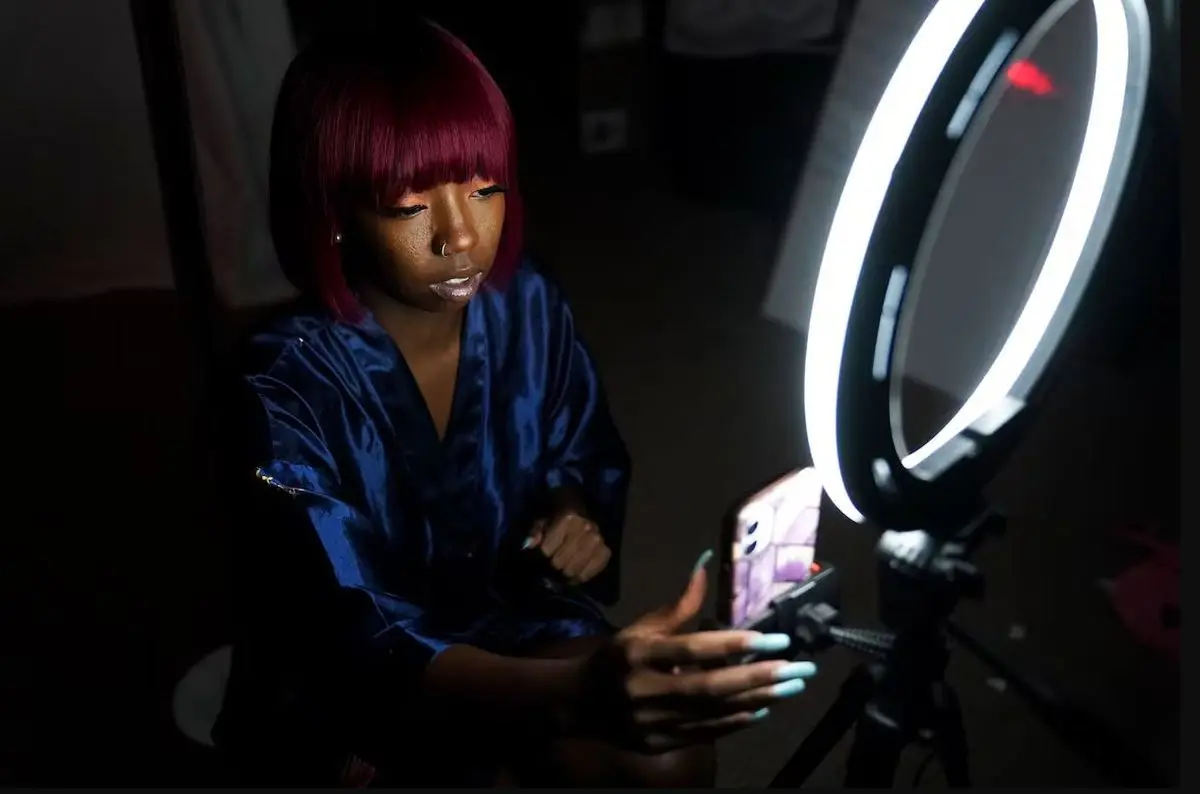 شوگردیتینک و اونلی فنز؛ راه ورود به استثمار جنسی فقرا