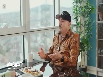 حرص خوردن سندی از دست ضیا سر تلفظ کلمه کپی