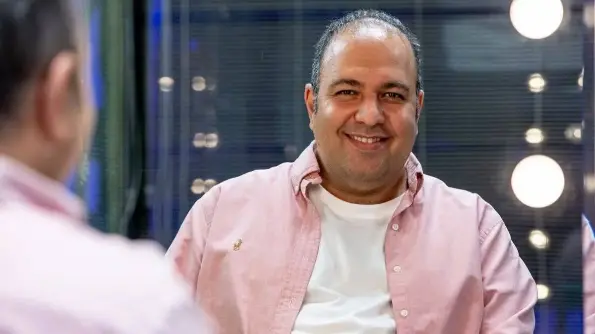 خواننده لس آنجلسی، علی اوجی را در دبی غافلگیر کرد!