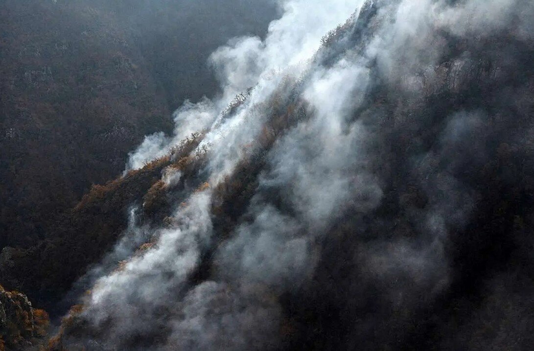 آتش الیت در آستانه مهار کامل