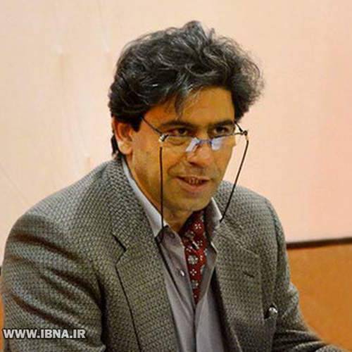 ادعای عضو هیئت رئیسه اتحادیه ناشران: اکثر ناشران کتاب چاپ نمی‌کنند، مشغول پولشویی‌اند!