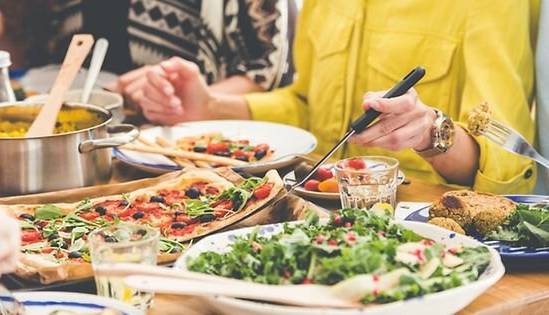 نقش رژیم غذایی در تقویت ایمنی و کاهش عوارض مبتلایان به HIV