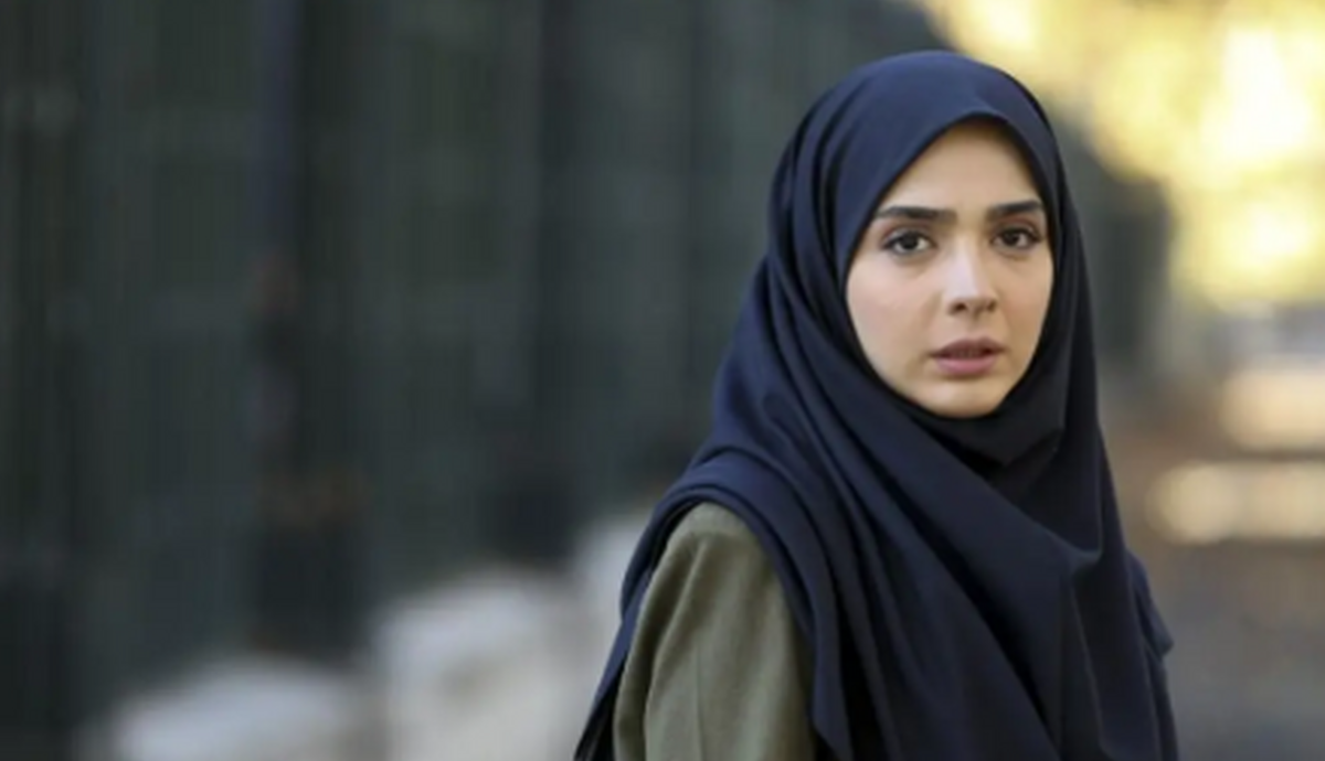 چهره ها/ یاسمنِ «لحظه گرگ‌ومیش» سفیدپوش شد