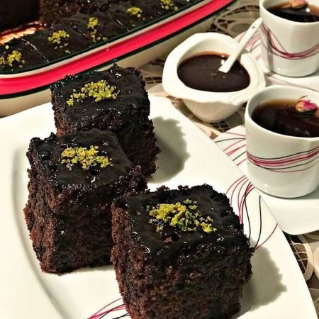 کیک شکلاتی قابلمه ای