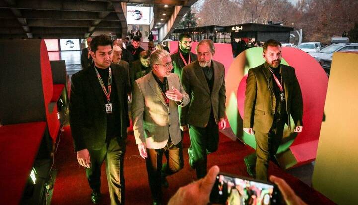 فریدزاده: معضل جدی مکان جشنواره‌ها/ درباره «قاتل وحشی» بعدا حرف می‌زنم