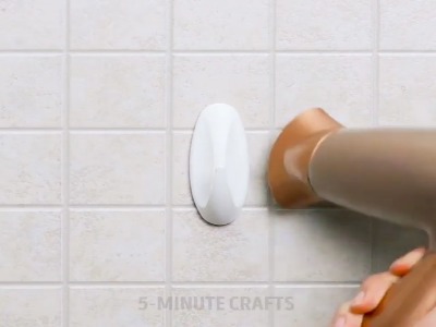 طریقه پاک کردن لکه های مختلف از روی دیوار