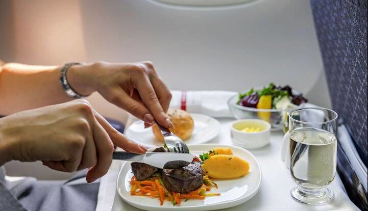 اصلاح تغذیه پروازها؛ گامی دیگر به سمت سلامت مسافران