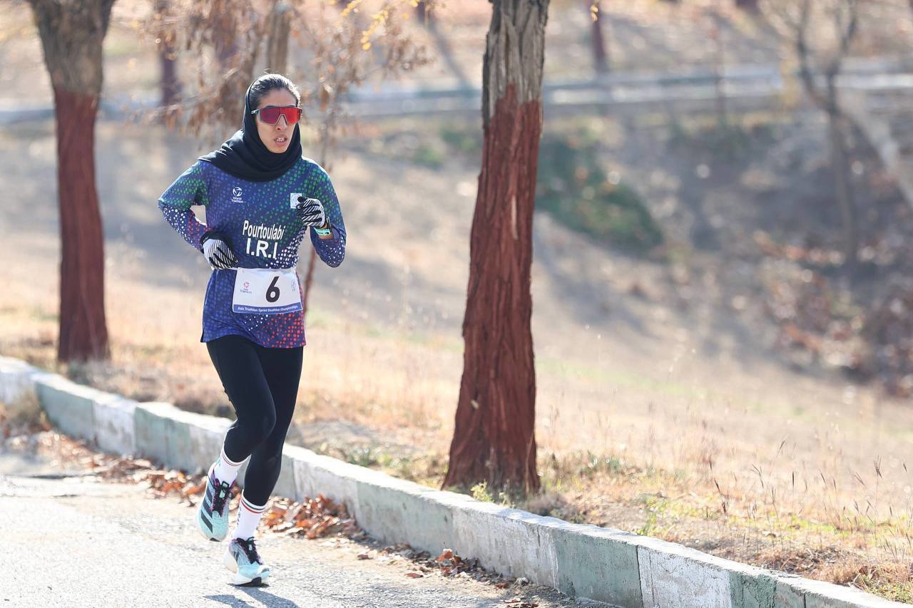 نصرآزادانی قهرمان مسابقات دواتلون آسیا شد